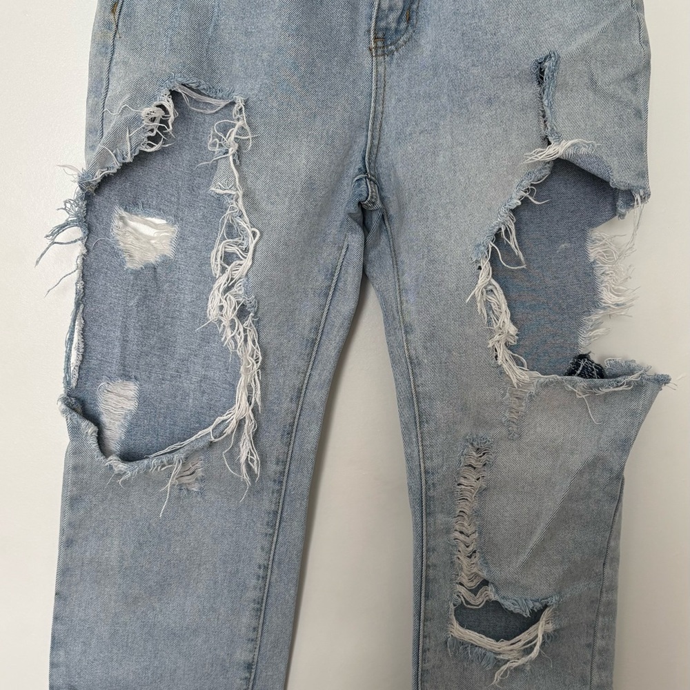 Trendy Distressed Women's Boyfriend Jeans